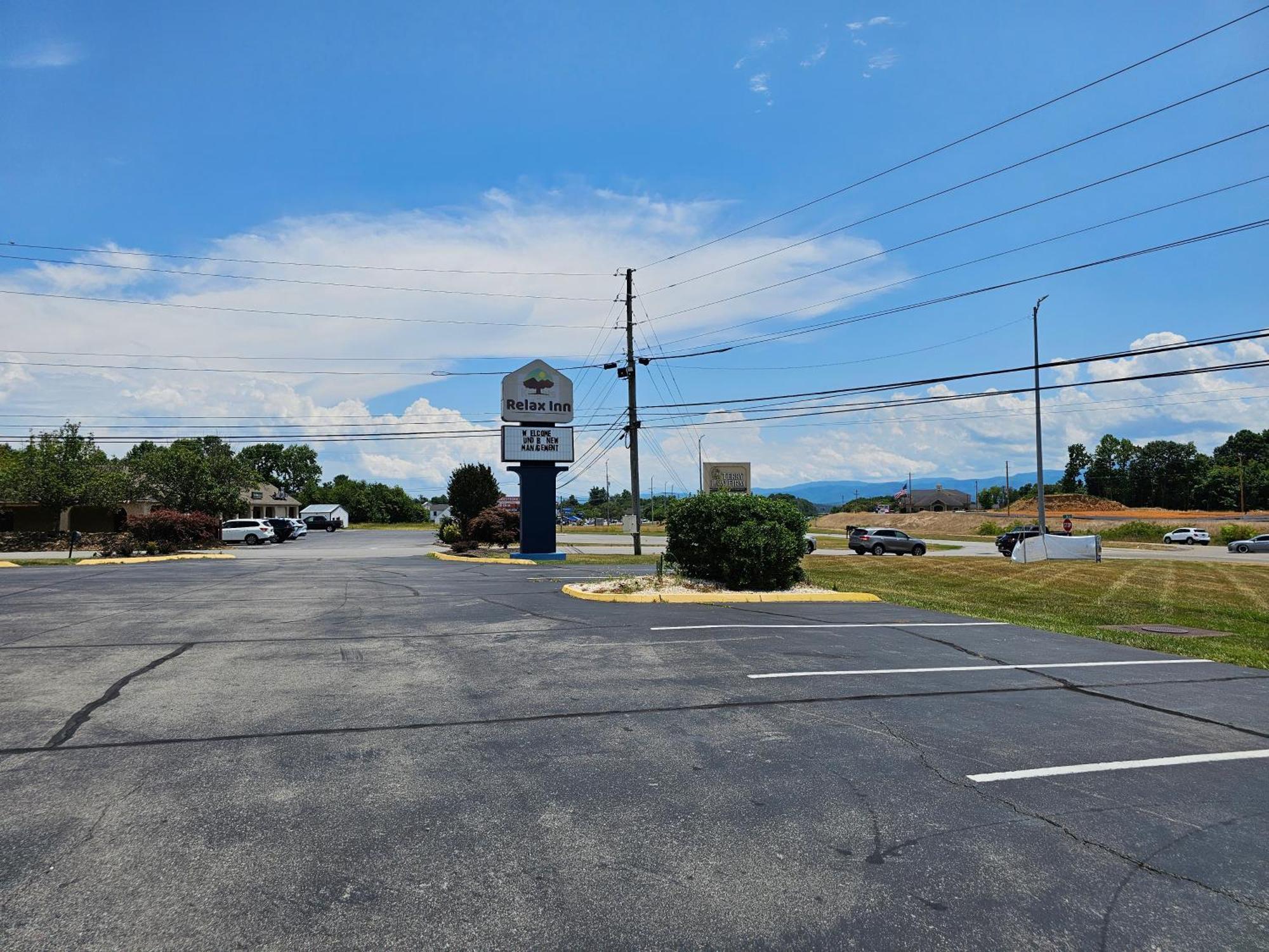 Relax Inn By Oyo Greeneville Near Hwy Us-321 Экстерьер фото