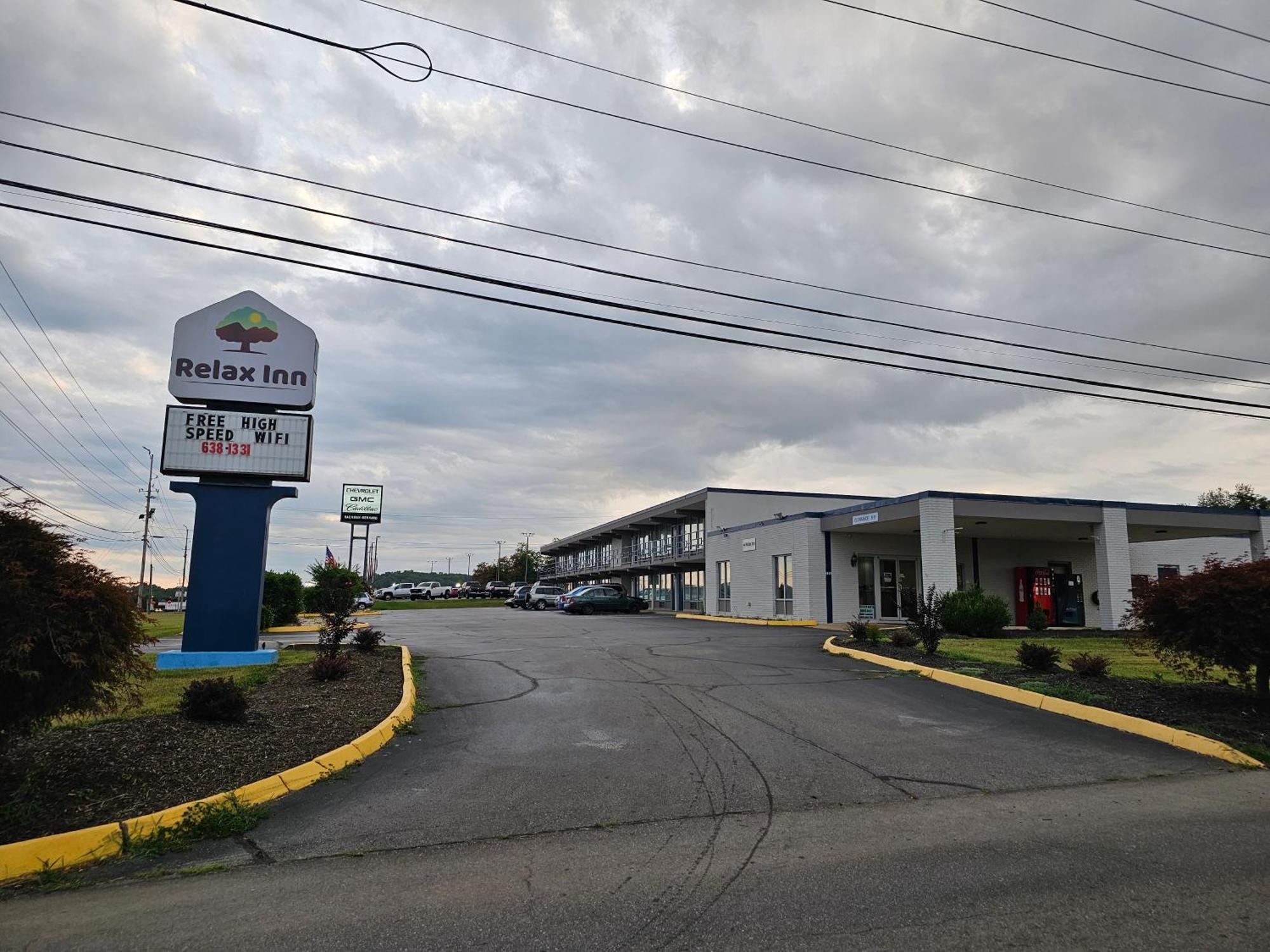 Relax Inn By Oyo Greeneville Near Hwy Us-321 Экстерьер фото