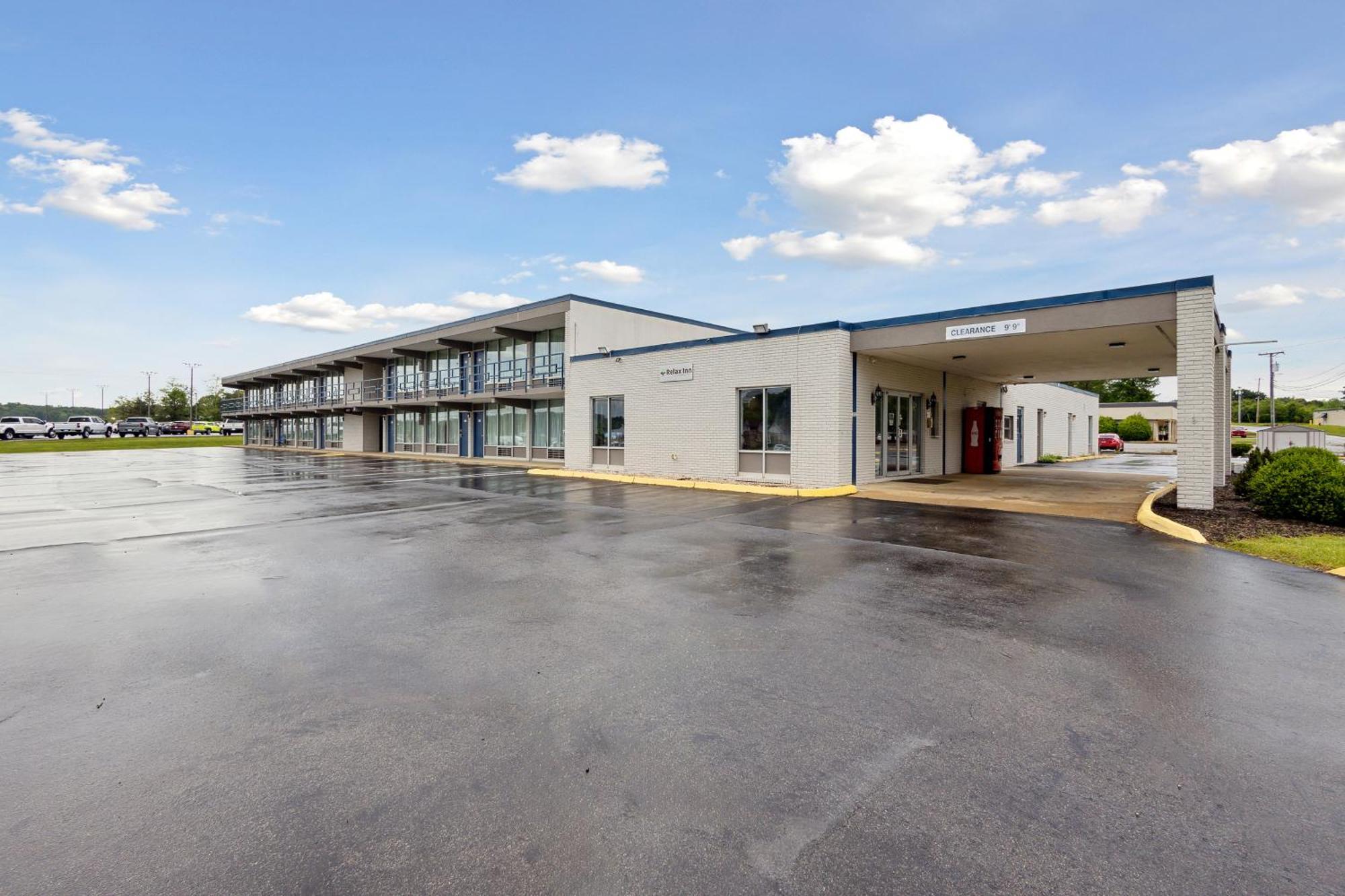 Relax Inn By Oyo Greeneville Near Hwy Us-321 Экстерьер фото